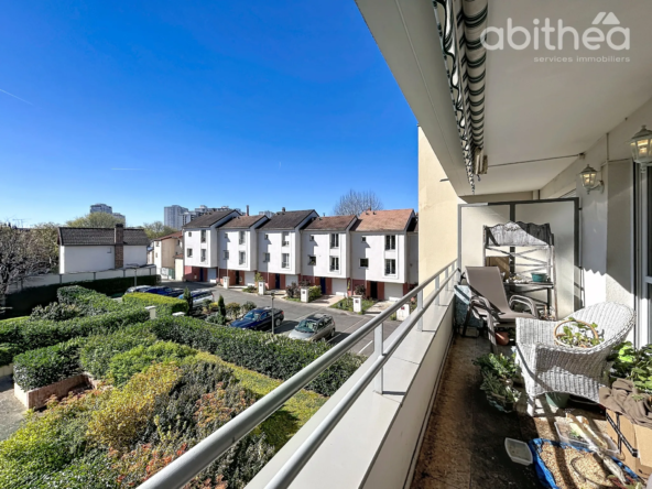 Appartement 3 pièces avec balcon et parking à Choisy-le-Roi à proximité du RER C