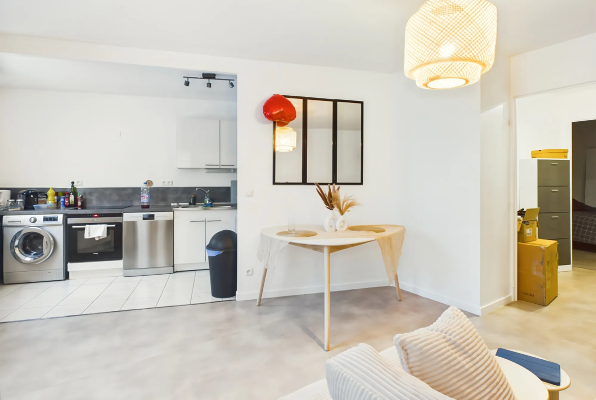 Appartement 2 pièces avec extérieur privé à Saint-Pierre-du-Perray 
