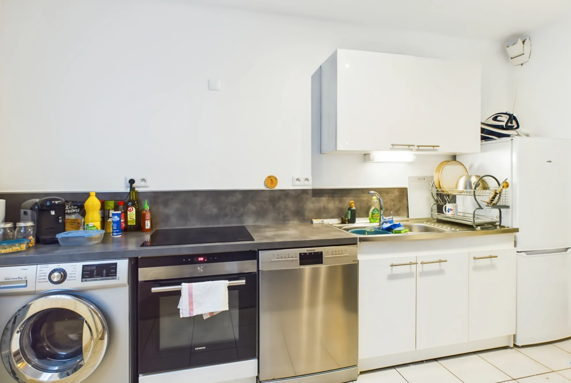 Appartement 2 pièces avec extérieur privé à Saint-Pierre-du-Perray 