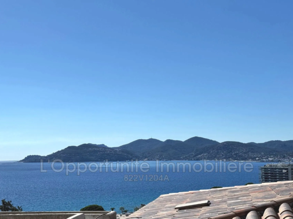 Appartement Duplex 3 Pièces avec Vue Mer à Cannes - Résidence avec Piscine