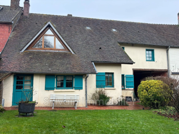 Maison ancienne avec dépendances et grand potentiel près de Beauvais