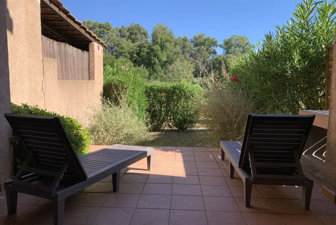 À vendre appartement en rez-de-jardin proche plage à Zonza 