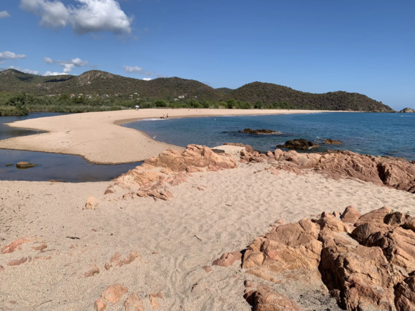 À vendre appartement en rez-de-jardin proche plage à Zonza