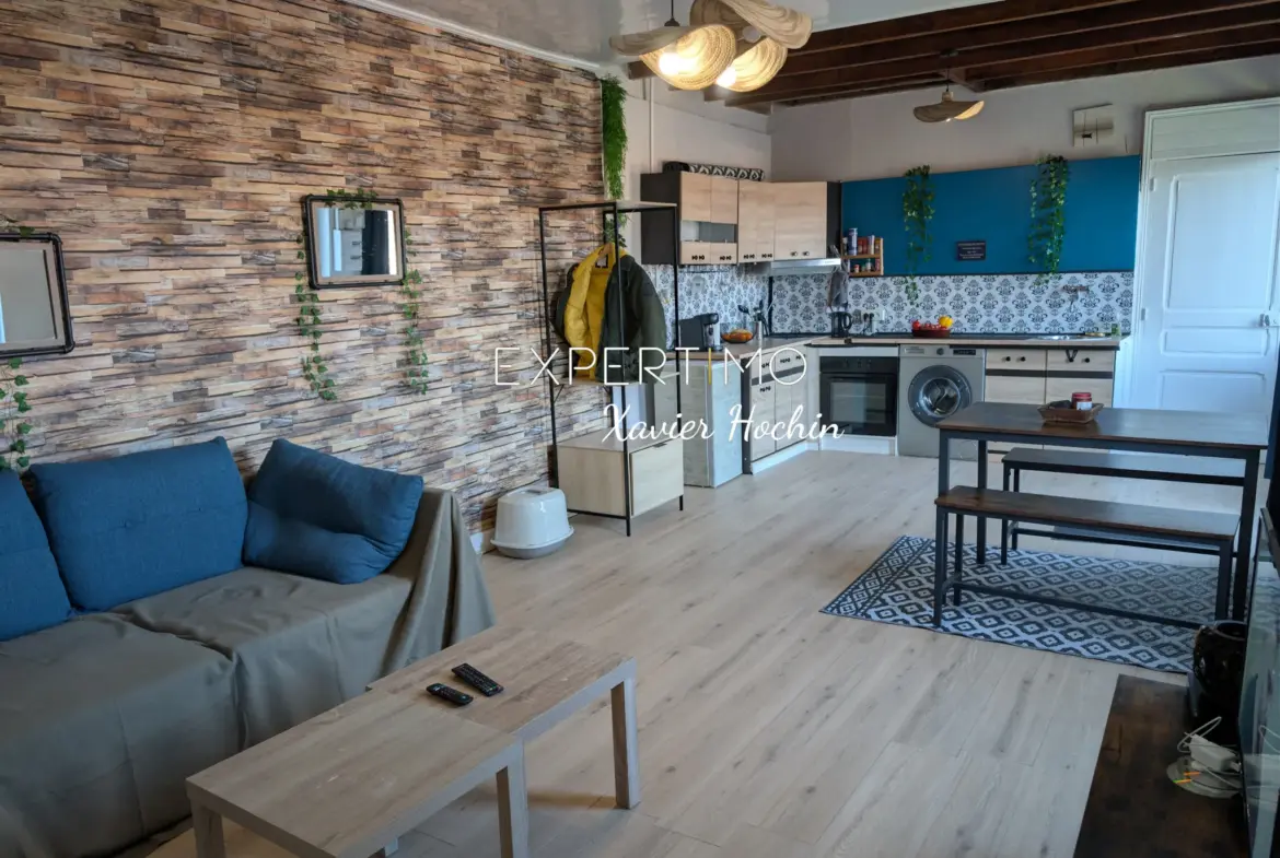 Maison rénovée de 42 m2 à Saint-Éloy-les-Mines, terrain de 700 m2 