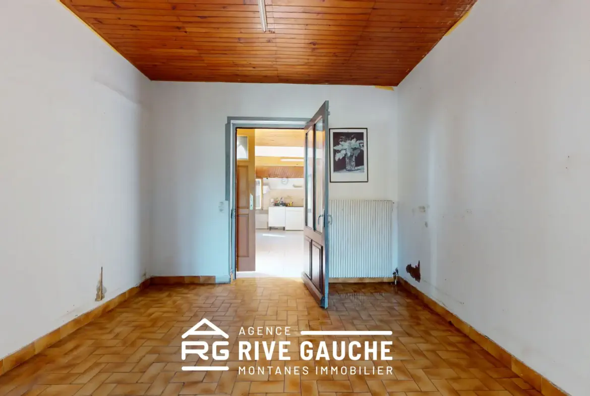 Maison à rénover avec jardin et garage à Le Péage de Roussillon 