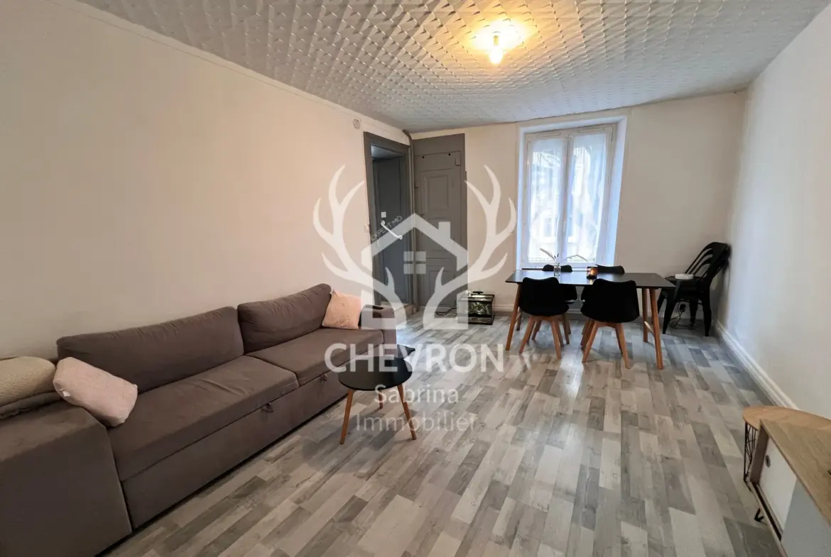 Immeuble de rapport de 234 m² à Charleville-Mézières, opportunité d'investissement sûre 
