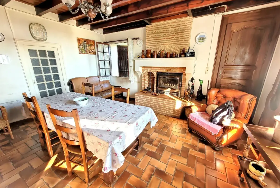 Maison de campagne avec dépendances à Mongauzy – Belle opportunité 