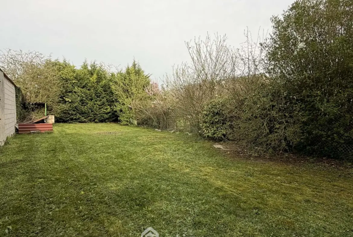 Vente maison de plain-pied à Sissonne avec sous-sol et jardin clos 