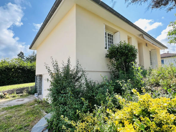 Maison à vendre avec vue sur la côte roannaise à Villerest de 95m²