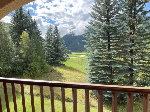 Appartement studio cabine à Arvieux avec balcon ensoleillé et vue magnifique