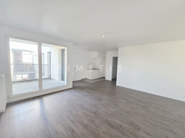 Appartement 3 pièces rénové de 64 m² à Noisiel – Prêt à emménager en 2017