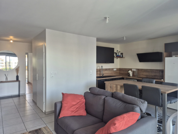 Belle appartement T3 neuf avec Balcon et Garage à Villeurbanne