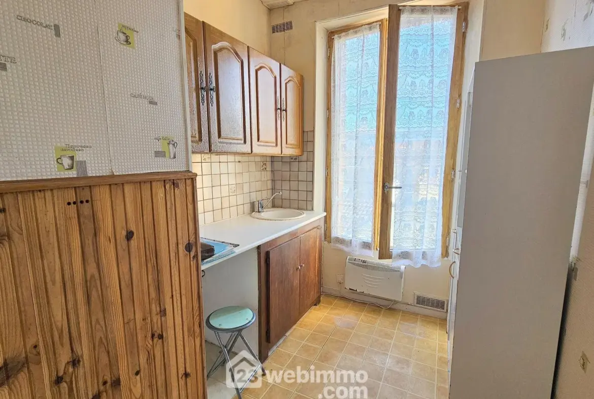 Appartement lumineux de 23m² à Melun en plein centre-ville 