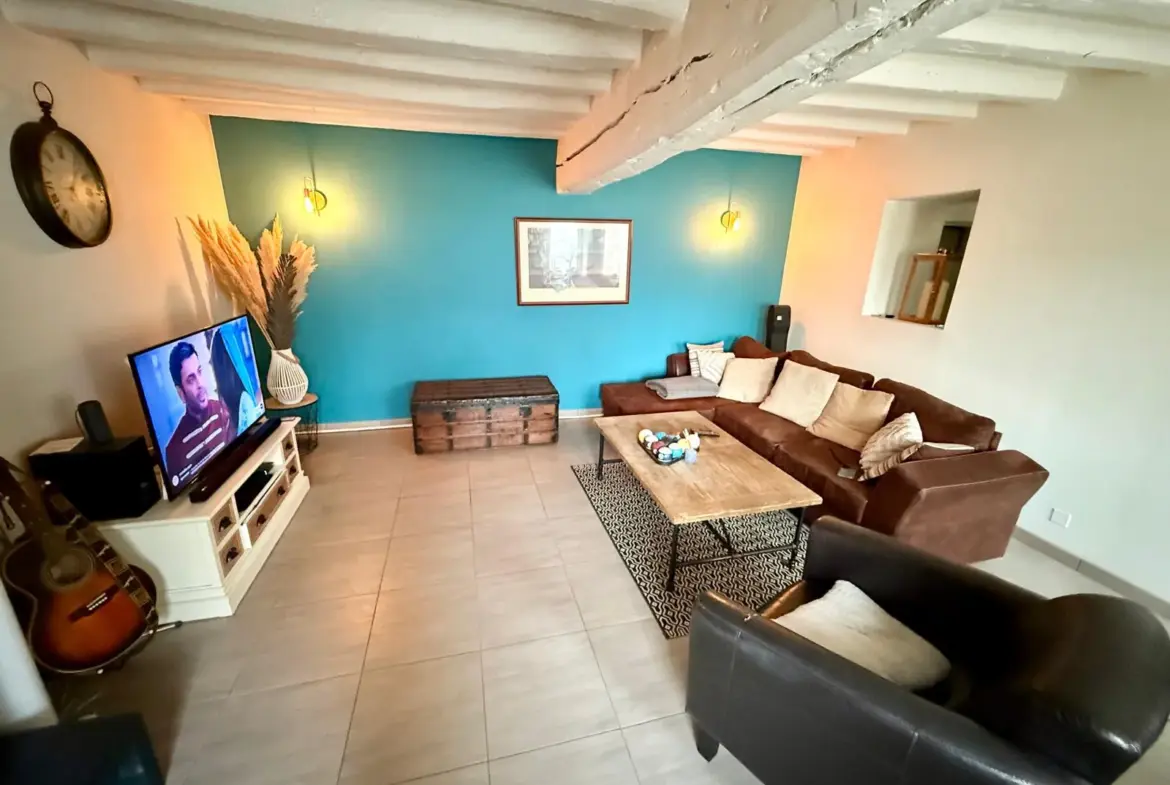 Maison à vendre à Bassou avec 2 chambres et jardin sans vis-à-vis 