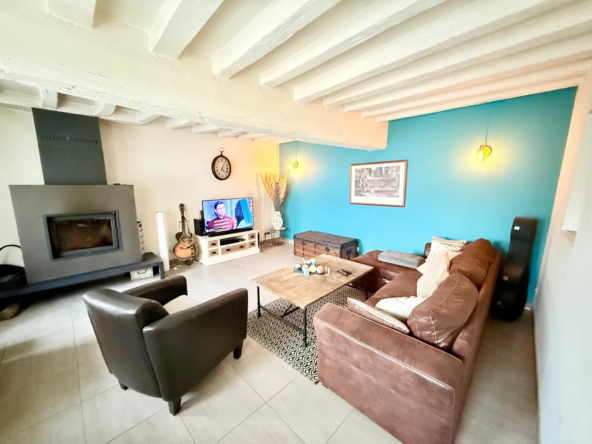 Maison à vendre à Bassou avec 2 chambres et jardin sans vis-à-vis