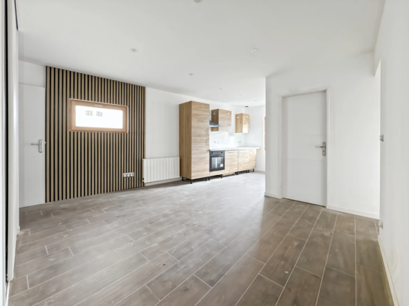 Bel appartement T3 rénové à Albigny-sur-Saône, proche des transports et des services