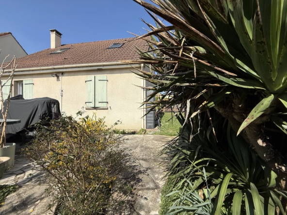 Maison 4 pièces à Villepinte avec combles aménagés et travaux à prévoir