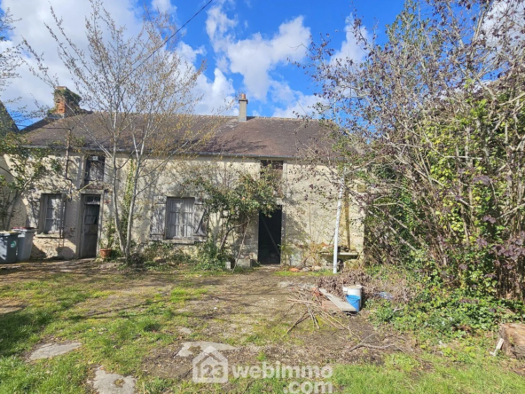 Ancien corps de ferme à rénover à Boutigny-sur-Essonne avec dépendances et grand terrain