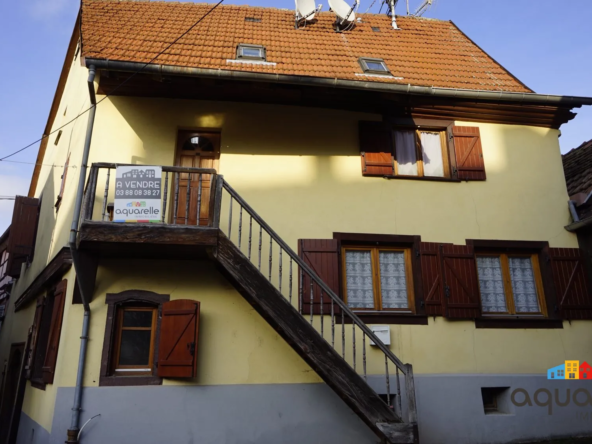 Charmante maison de ville à Barr avec double entrée et potentiel de rénovation