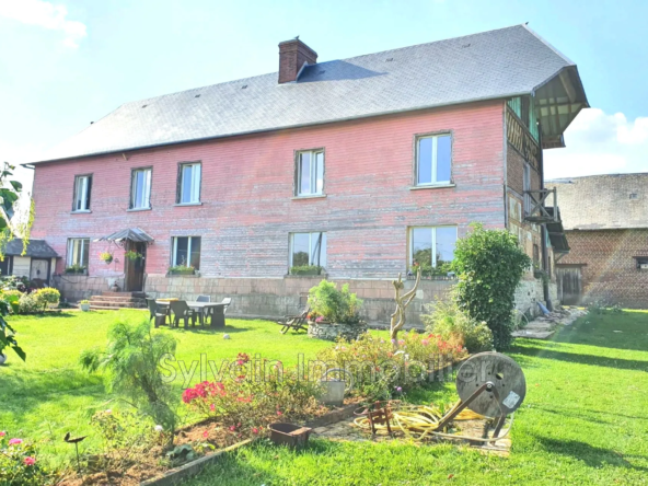 Maison ancienne avec beaux volumes à Formerie - Idéale pour famille