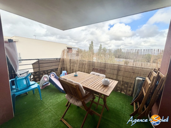Appartement T3 avec terrasse et parking proche centre-ville à Narbonne