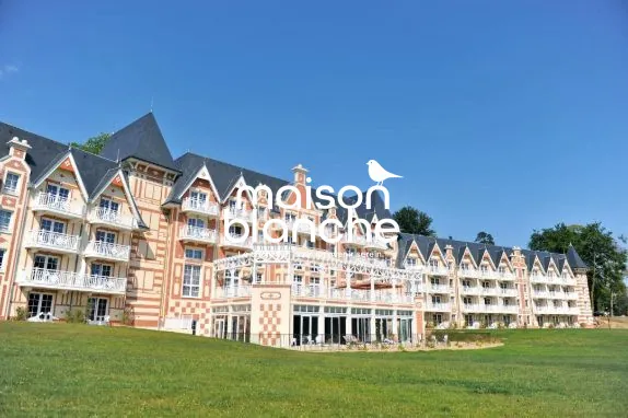 Investissez dans un appartement T2 à Bagnoles de l'Orne avec bail garanti et rendement attractif