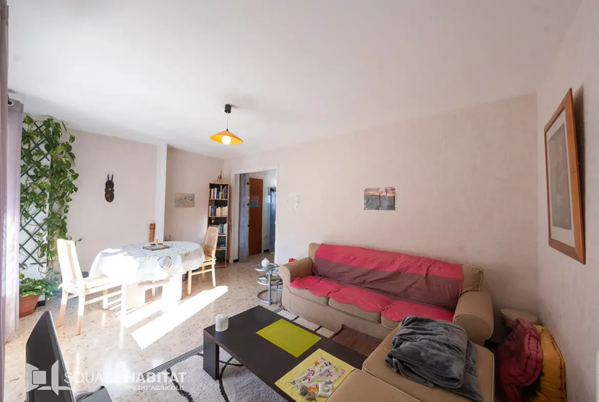 Appartement 3 pièces à Embrun de 66 m² avec balcon et cave 
