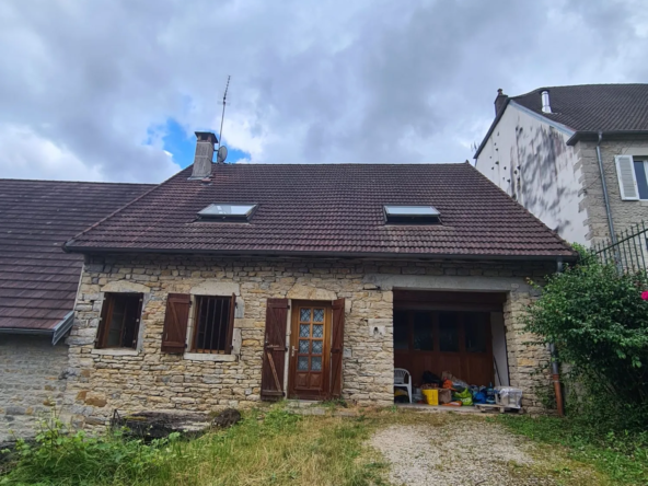 Maison à vendre à Arlay, Jura viticole, 140 m² avec cave et garage