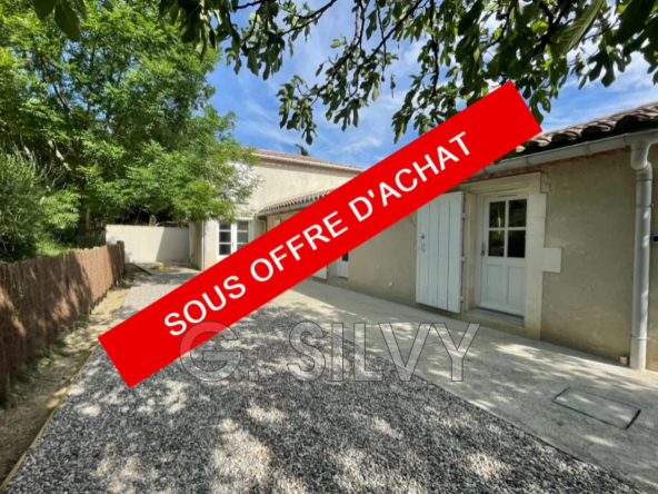 Maison de caractère à Bollène avec jardin et cave en pierre