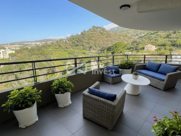 Appartement T2 avec terrasse et vue mer à Bastia - Dernier étage