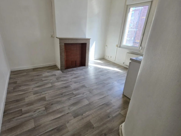 Appartement T2 lumineux de 40,3 m² à Lille Cormontaigne à vendre