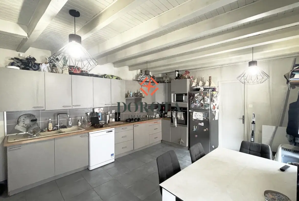 Maison de village avec garage à Lumbin - 50,9 m² rénovée 