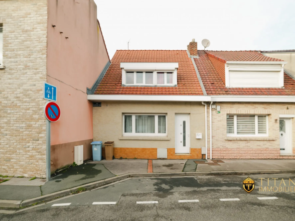 EXCLUSIVITÉ  Maison mitoyenne 100 m²  2 chambres + bureau  À 400 m de la plage  Grand-Fort-Philippe Maison mitoyenne 100 m² avec 2 chambres, bureau, terrasse et jardin à Grand-Fort-Philippe