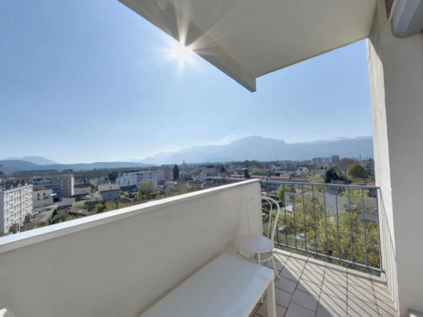 Spacieux appartement 4 pièces avec vue à Saint Martin D'Hères