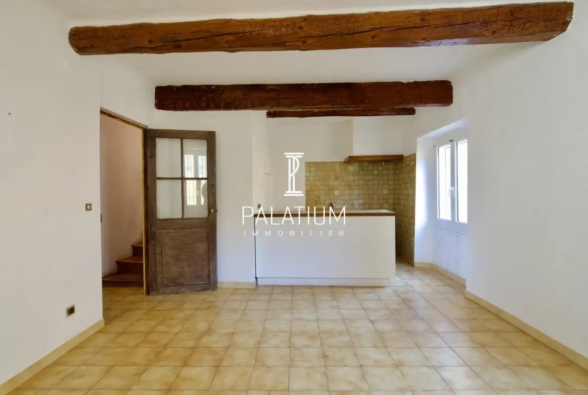 Maison à vendre à Pierrevert avec fort potentiel de rénovation 