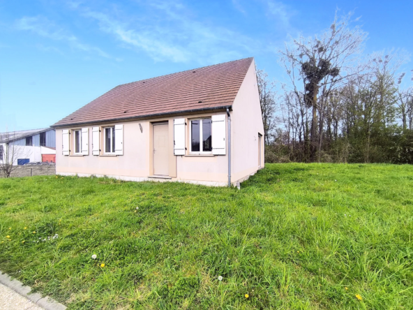 Maison de plain-pied à finir près de Neuilly Saint Front avec garage et potentiel