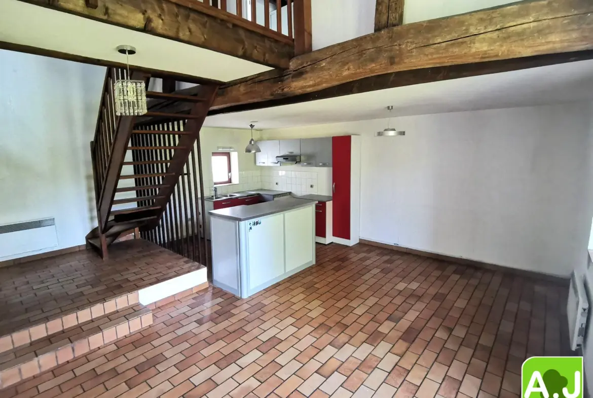 Maison de village 2 chambres à rénover proche Anet et Bréval 