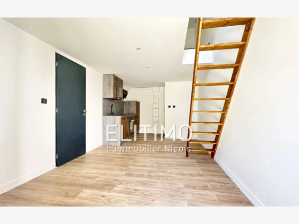 Appartement 2 pièces avec mezzanine au cœur de Nice - Investissement idéal