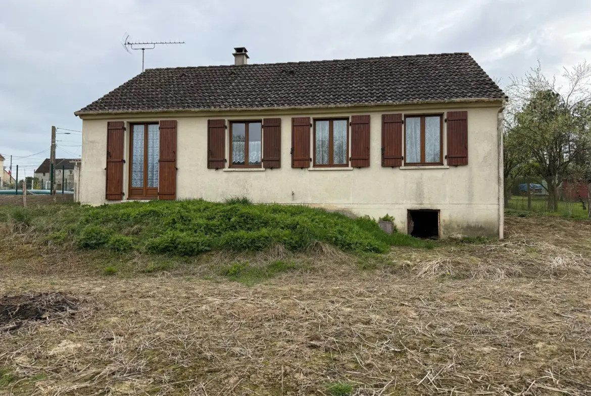 Maison individuelle de 80 m² avec 3 chambres à Doue, vue champêtre 