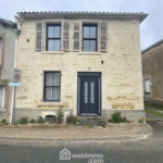 Charmante maison en pierre rénovée avec dépendance à La Jaudonnière (85110)