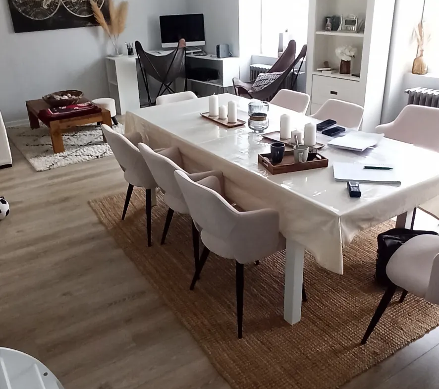 Exceptionnelle maison 8 pièces avec piscine et jardin à Saint-Florent-sur-Cher 