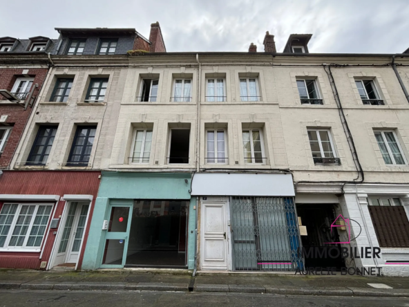 Investissez dans un immeuble de rapport au centre de Lisieux - Valuation locative immédiate