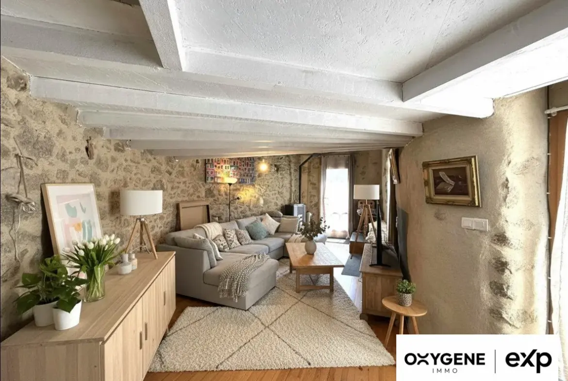 Maison en pierre authentique à Fuilla, proche ski et nature, 98 m² 