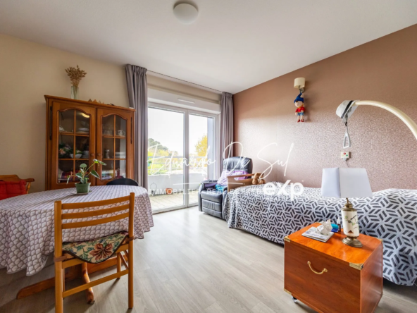 Appartement T1 à vendre avec balcon à Mérignac, résidence seniors moderne