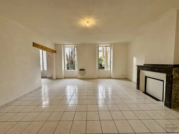 Appartement 3 pièces lumineux à Narbonne, centre historique, 69,75 m²