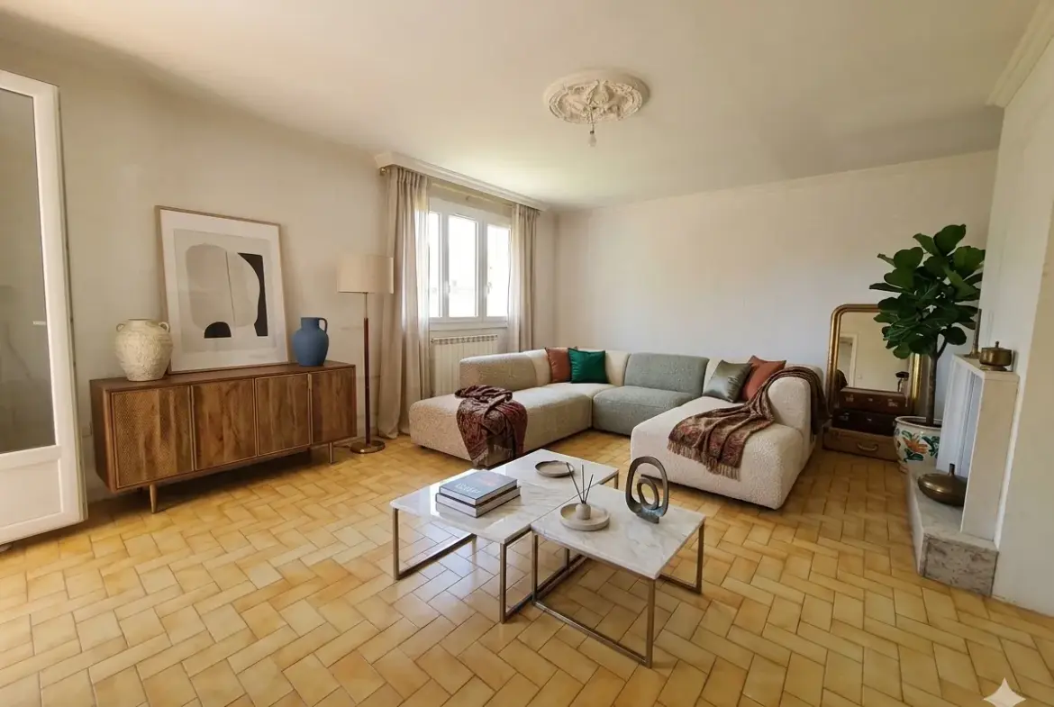 Villa 4 chambres avec jardin, garage et potentiel à Caissargues 