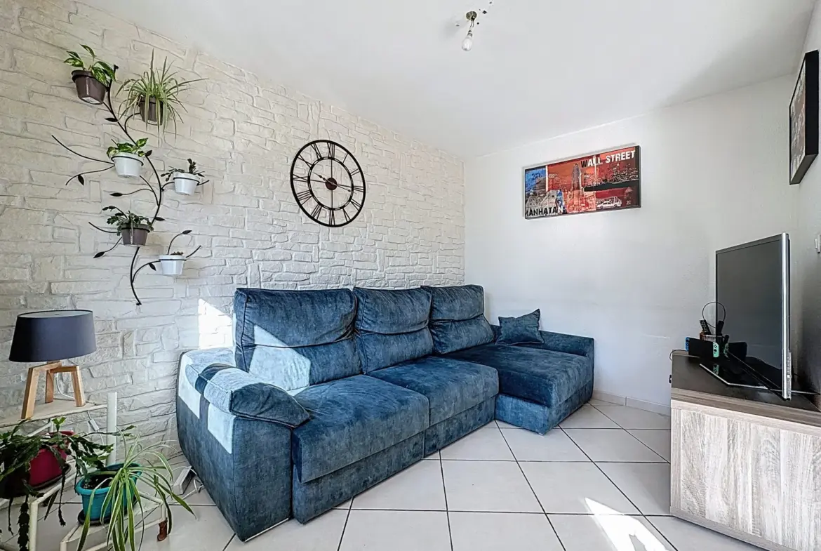 Appartement T4 de 73 m² avec balcon au Pont-de-Claix - Lumineux et proche commodités 