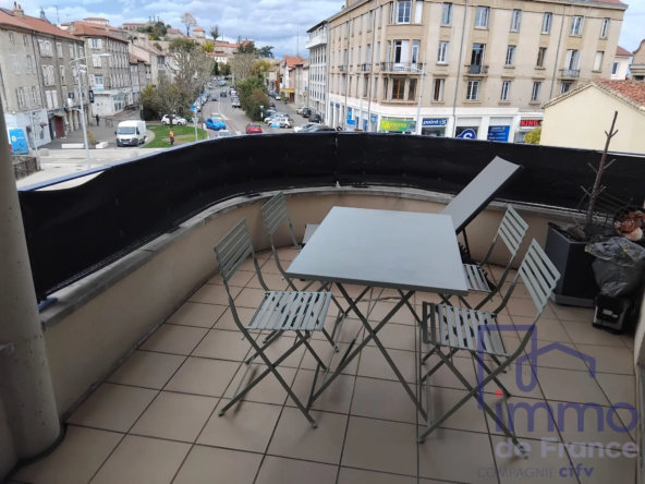 Appartement T3 lumineux avec balcon et cave à Montbrison en vente