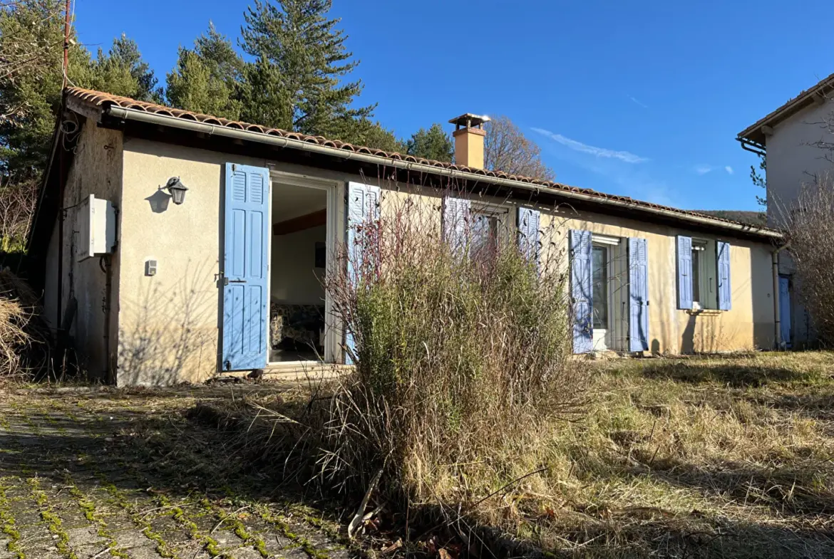 Maison de plain-pied à Laragne avec jardin de 400 m² 