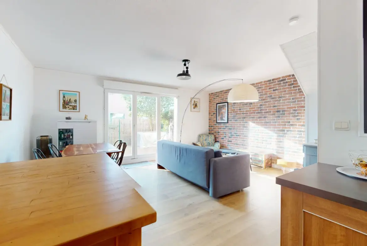 Belle maison T4 à vendre à Beauzelle près de Toulouse avec jardin et garage 